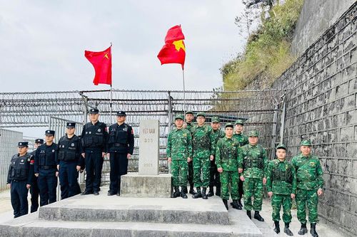 Tuần tra thực thi pháp luật trên tuyến biên giới Việt Nam - Trung Quốc