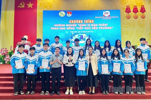 Hàng nghìn học sinh được 'Định vị bản thân – xây dựng thương hiệu cá nhân khi còn là học sinh trung học'