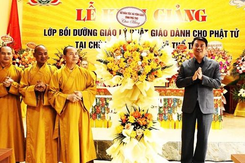 Phú Thọ: Chùa Hoa Dương khai giảng Lớp bồi dưỡng giáo lý dành cho Phật tử