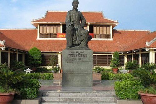 Đại thi hào Nguyễn Du – Danh nhân văn hóa thế giới: Đỉnh cao của chủ nghĩa nhân văn và bản sắc Việt Nam