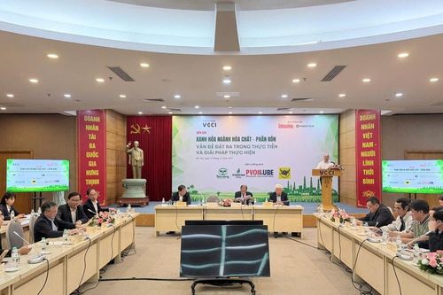 Thúc đẩy xanh hóa ngành hóa chất và phân bón