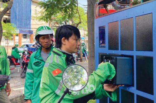 150.000 tủ đổi pin và cuộc đua 'không tiếng pô' trên thị trường xe máy điện