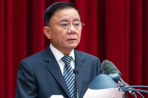 Ban Bí thư: Nghiêm cấm dùng công quỹ biếu, tặng quà Tết cho lãnh đạo các cấp
