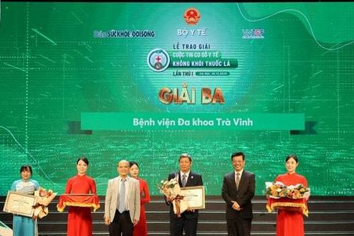 Tôn vinh 20 cơ sở y tế xuất sắc trong cuộc chiến chống tác hại thuốc lá