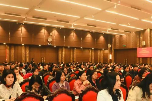 Hà Nội: 300 cán bộ được bồi dưỡng nghiệp vụ công tác tổ chức xây dựng Đảng