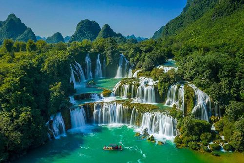 Định hình Khu du lịch Thác Bản Giốc theo mô hình 'Di sản xanh biên giới'