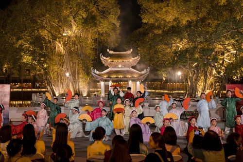 Gala 'Hồn Việt 2025': Tổng kết hành trình làm mới âm nhạc dân gian trên sóng VTV