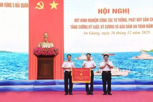 Vùng 5 Hải quân nâng cao nhận thức, trách nhiệm, năng lực tổ chức thực hiện công tác tư tưởng