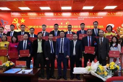 Học viện Khoa học và Công nghệ bổ nhiệm chức danh Giáo sư, Phó Giáo sư và trao Bằng Tiến sĩ năm 2025