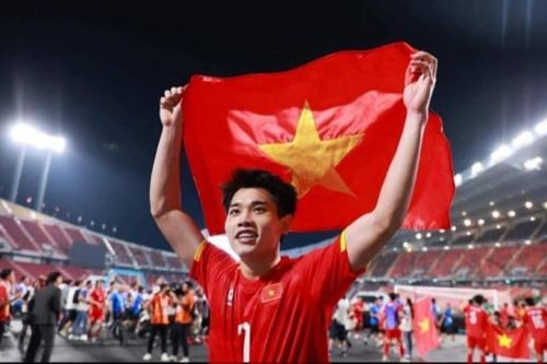 Quả bóng vàng Việt Nam 2025: Bóng vàng gọi tên ai?