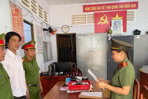 Khởi tố đối tượng dâm ô trẻ em ở Vĩnh Long