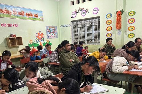 Lớp học buổi tối và hành trình vượt qua sự tự ti