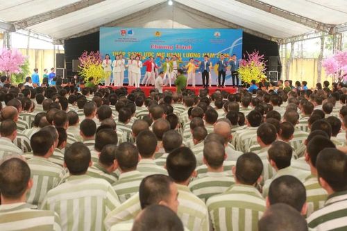 Thắp sáng ước mơ hoàn lương cho 1.000 phạm nhân tại Trại giam Nghĩa An