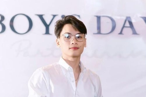 Nam sinh người Nùng: Đỗ Đại học Y Hà Nội nhờ dám ước mơ