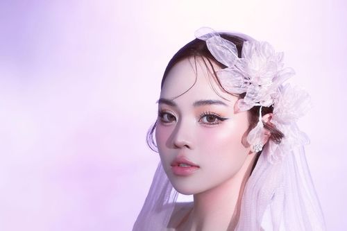 Mai Diệu Ly tỉnh thức bằng âm nhạc, rapper Xệ Xệ ra MV với các em bé triệu view