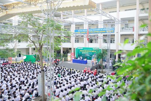Xây dựng xã hội học tập từ nhà trường đến cộng đồng