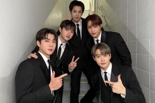 EXO thay đổi đội hình gây tranh cãi