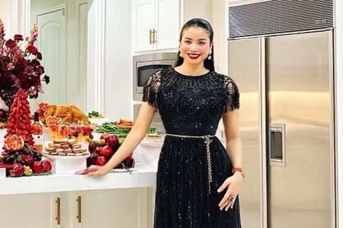 Phạm Hương bày tiệc hoành tráng tại biệt thự sang chảnh ở Mỹ