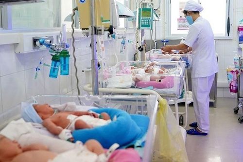 Ngày Dân số Việt Nam 26/12: Giữ mức sinh thay thế: Không chỉ là câu chuyện 'sinh bao nhiêu con'