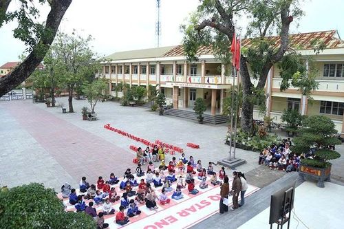 Nỗ lực xây dựng trường tiểu học đạt chuẩn quốc gia
