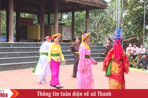 Hát bội trên đất Mường