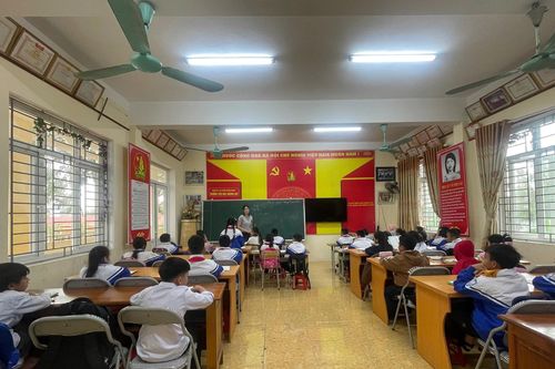 Áp lực sĩ số học sinh ở các xã ven biển