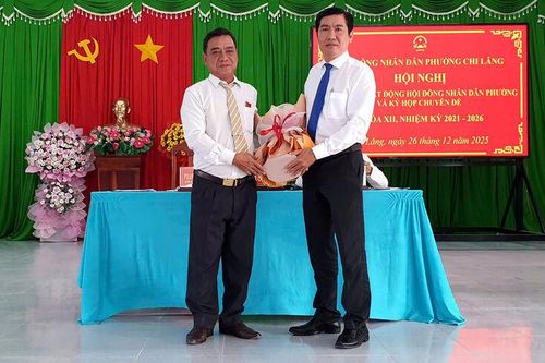 Đồng chí Lê Ngọc Tấn giữ chức Chủ tịch UBND phường Chi Lăng