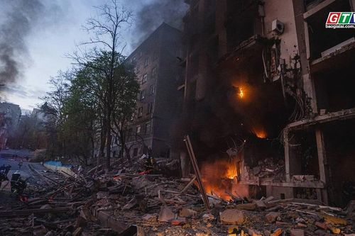 Tin thế giới ngày 26-12: Nga không ngừng tấn công Ukraine dịp Giáng sinh, dân thường thiệt mạng