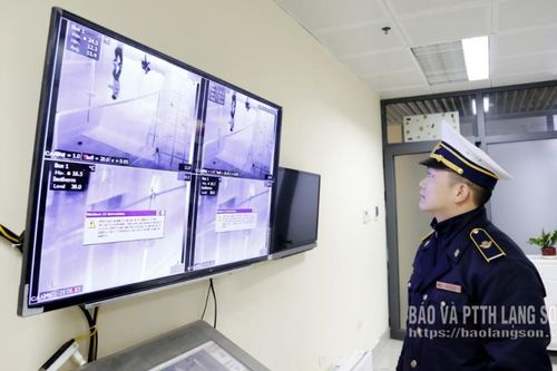 Giám sát dịch bệnh từ cửa khẩu