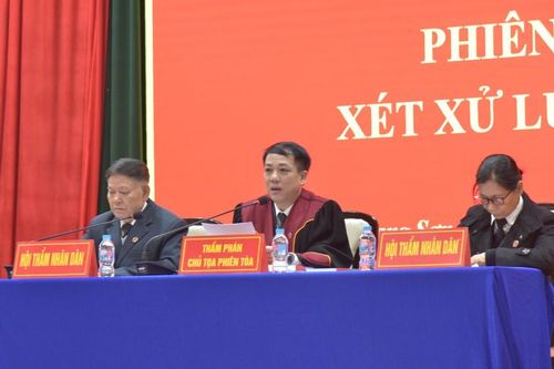 Tòa án nhân dân khu vực 1: Xét xử lưu động 4 vụ án về ma túy