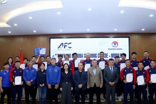VFF áp dụng quy chuẩn mới của AFC về bằng cấp huấn luyện viên