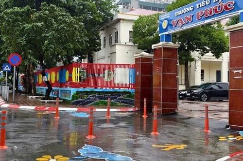 Khi cổng trường học không còn là 'điểm nóng' giao thông