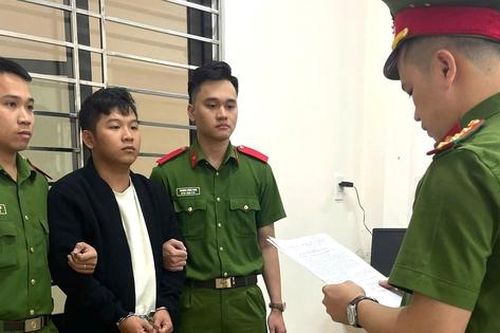 Khởi tố đối tượng chém bạn nhậu ở Đà Nẵng