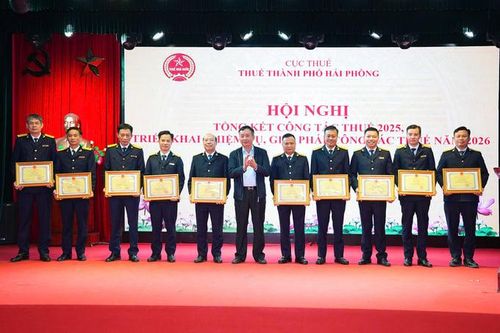 Lần đầu tiên Thuế Hải Phòng thu ngân sách vượt mốc 100 nghìn tỷ đồng