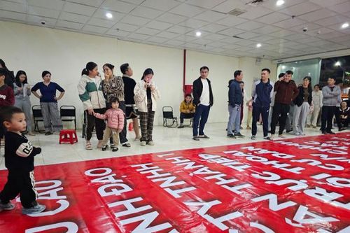 Từ cắt nước sinh hoạt đến lo ngại mất an toàn ở chung cư Tân Thành