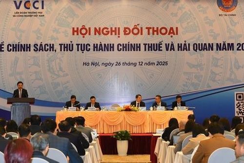 Giải đáp kịp thời những vướng mắc cho doanh nghiệp về lĩnh vực thuế, hải quan