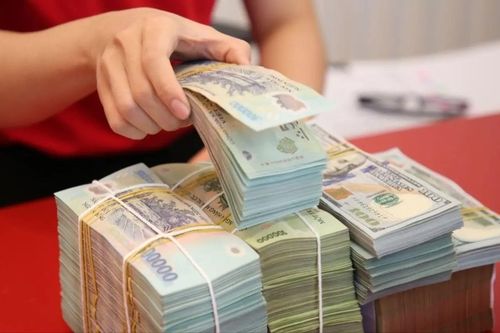Lãi suất tăng khiến người mua nhà thận trọng