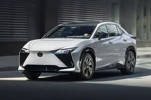 Lexus RZ 2026 ra mắt bản F Sport đầu bảng