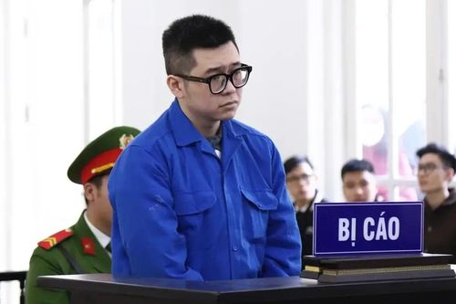 Hoãn xét xử đối tượng đánh phụ nữ ở chung cư