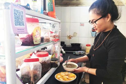 'Cháo chờ' Nam Ô - hương vị Đà Nẵng giữa phố núi Cao Bằng