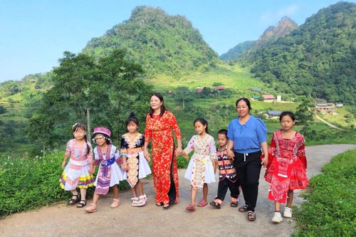 Giáo dục - chìa khóa nâng cao chất lượng nhân lực vùng dân tộc thiểu số