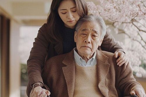 Về già tôi mới thấm thía: Nuôi con không thể nương tựa tuổi già, sống ở viện dưỡng lão mới là thích hợp nhất