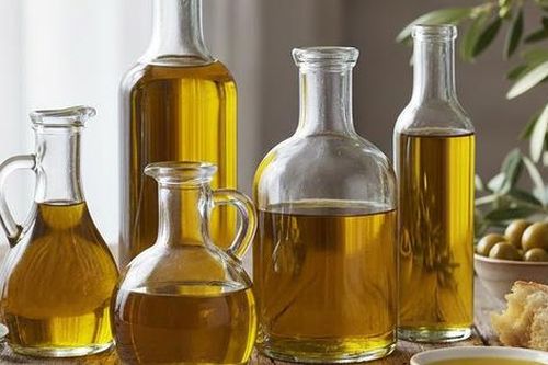 Chọn dầu ô liu đúng loại và sử dụng đúng cách để tăng lợi ích