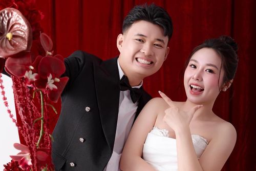 Lên mạng mời cưới, chú rể tá hỏa vì 1.000 người lạ đăng ký