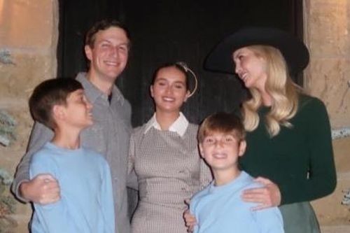 Con gái cả của Ivanka Trump gây chú ý
