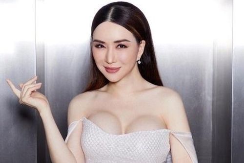 Cựu chủ tịch Miss Universe bị tuyên án 2 năm tù
