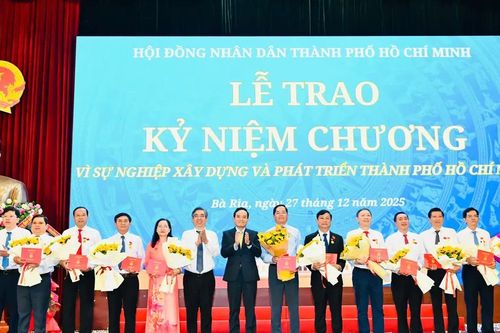 HĐND TPHCM đổi mới mạnh mẽ phương thức hoạt động, bám sát thực tiễn cuộc sống