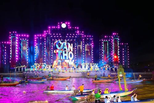 Rộn ràng Lễ hội Văn hóa sông nước Cần Thơ