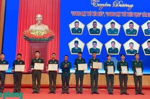 Bộ đội Biên phòng tỉnh Gia Lai tuyên dương 'Gương mặt trẻ tiêu biểu', 'Gương mặt trẻ triển vọng' năm 2025