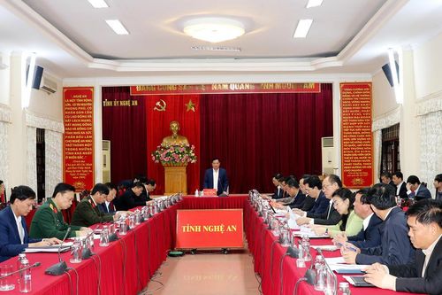 Ban Chỉ đạo 12 công trình, dự án trọng điểm tỉnh Nghệ An họp phiên đầu tiên